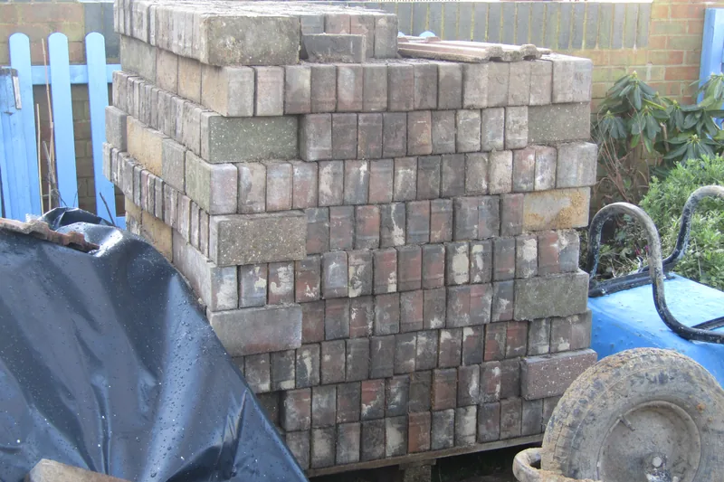 Spesifikasi Paving Block & Grass Block Presisi Yogyakarta